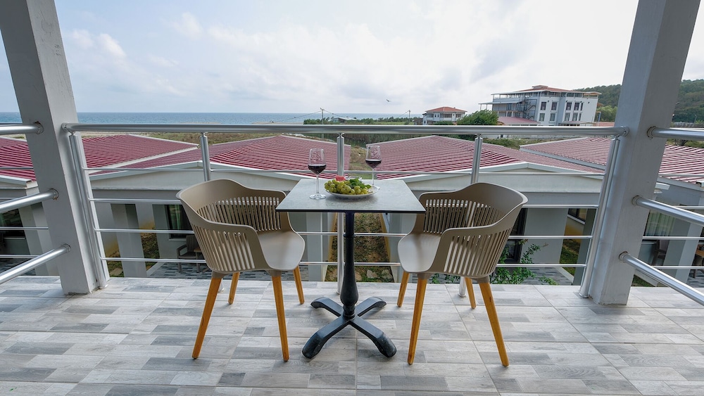 Yalikoy Deniz Otel 6/50