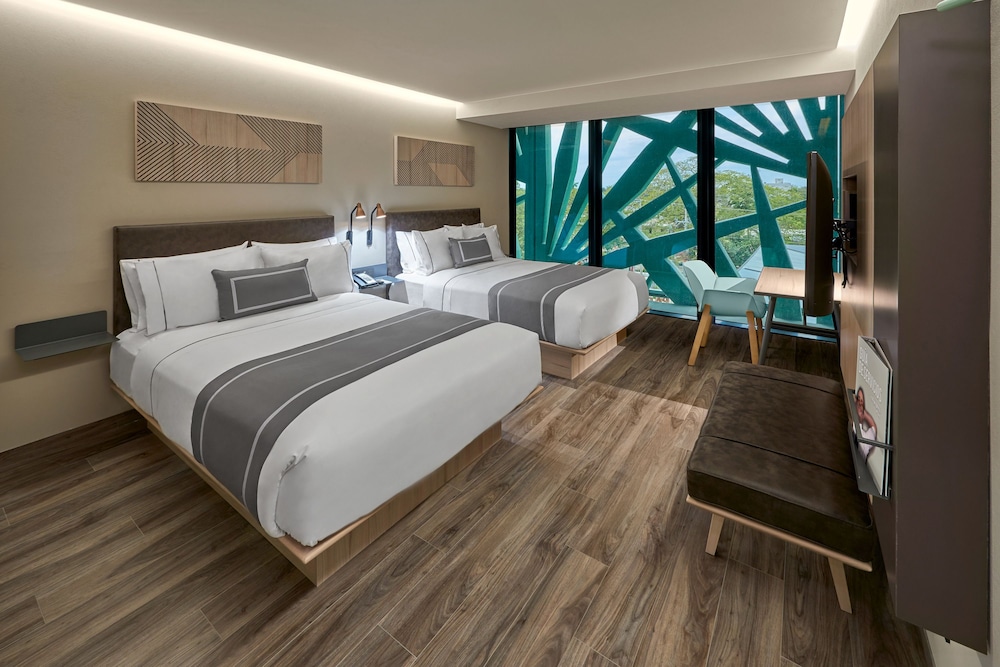 City Express Plus by Marriott Merida 24/57