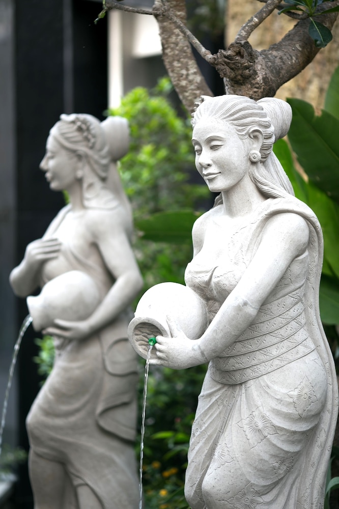 ザ リーフ ジンバラン 写真5