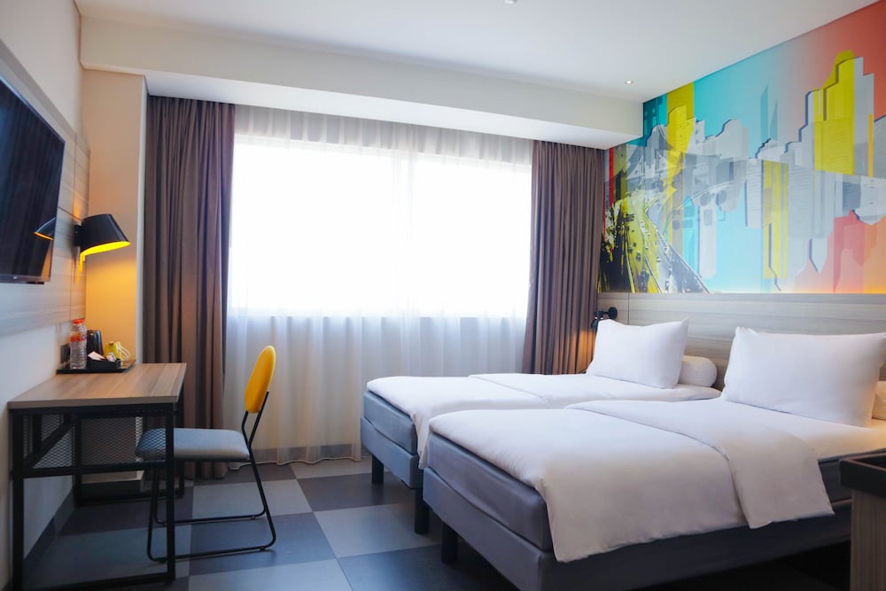 Ibis Styles Bekasi Jatibening 18/72
