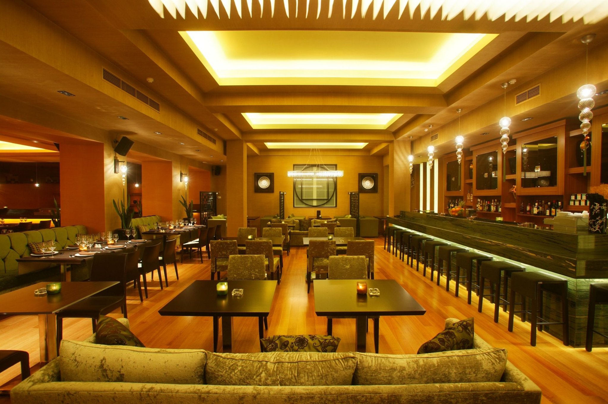 THEOXENIA HOUSE 38/44