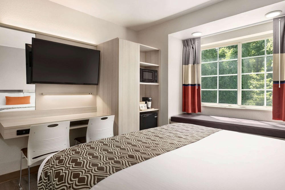 Microtel Inn And Suites Raleigh 14/60