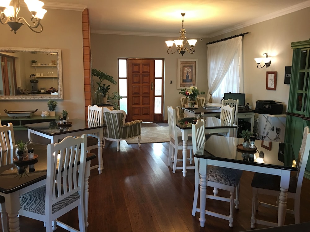 Dunvegan Execu Lodge 15/24