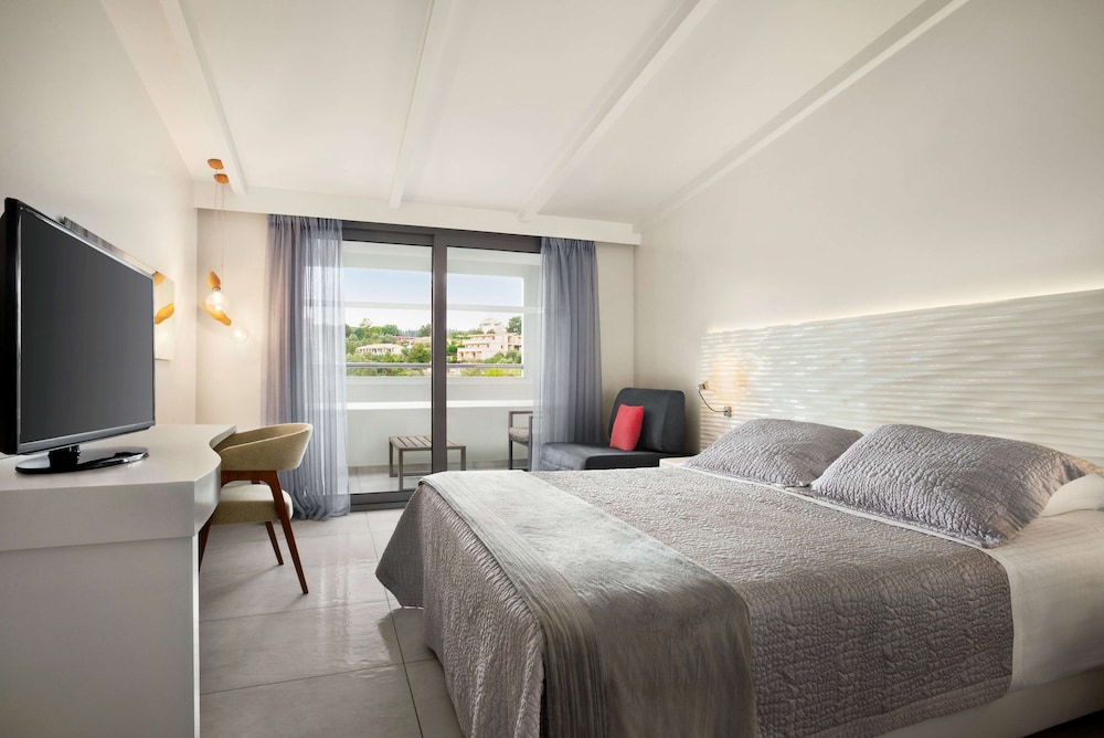 TRYP by Wyndham Corfu Dassia 16/69