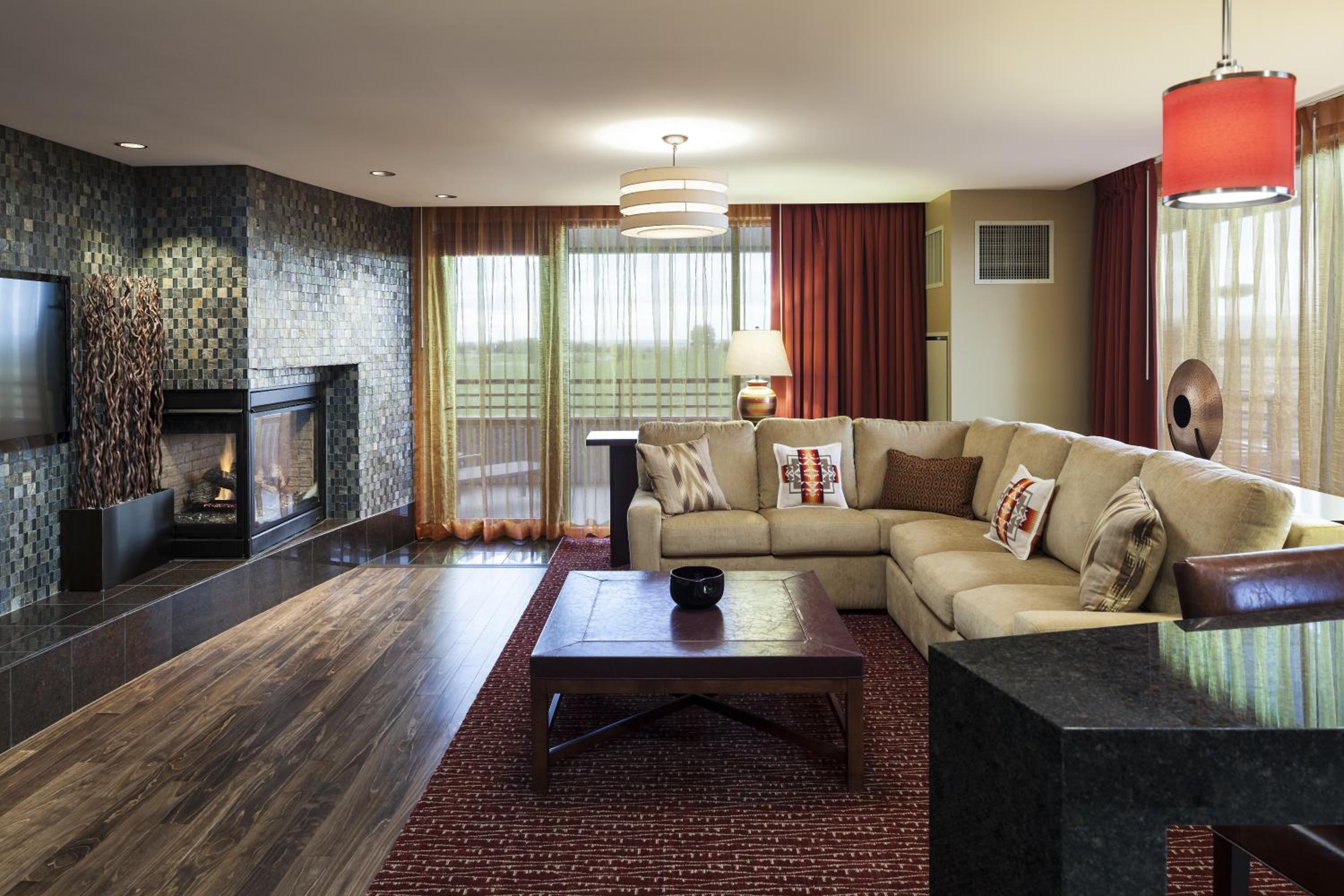 Shoshone Bannock Hotel 32/43