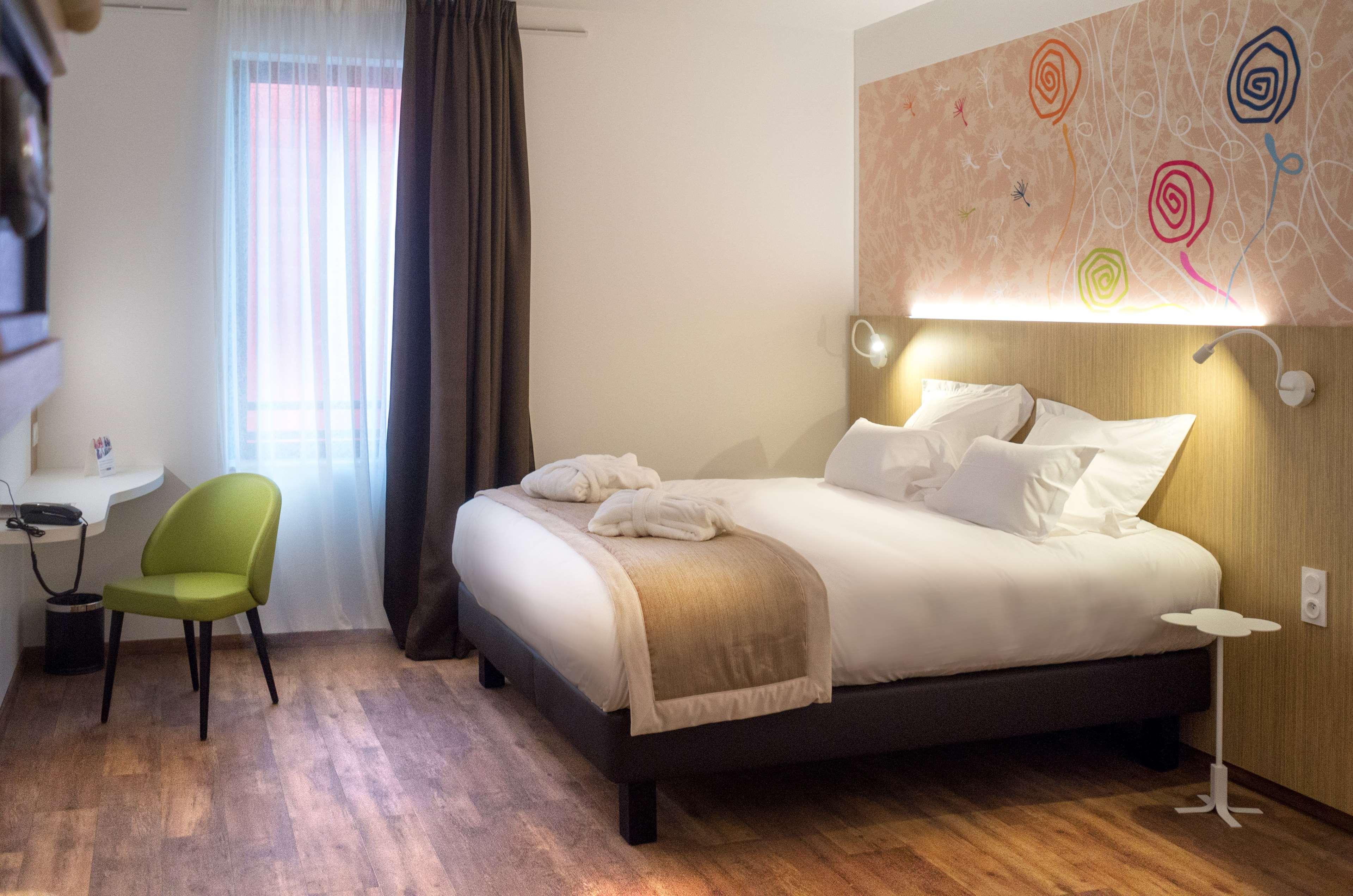 Room, King Bed
