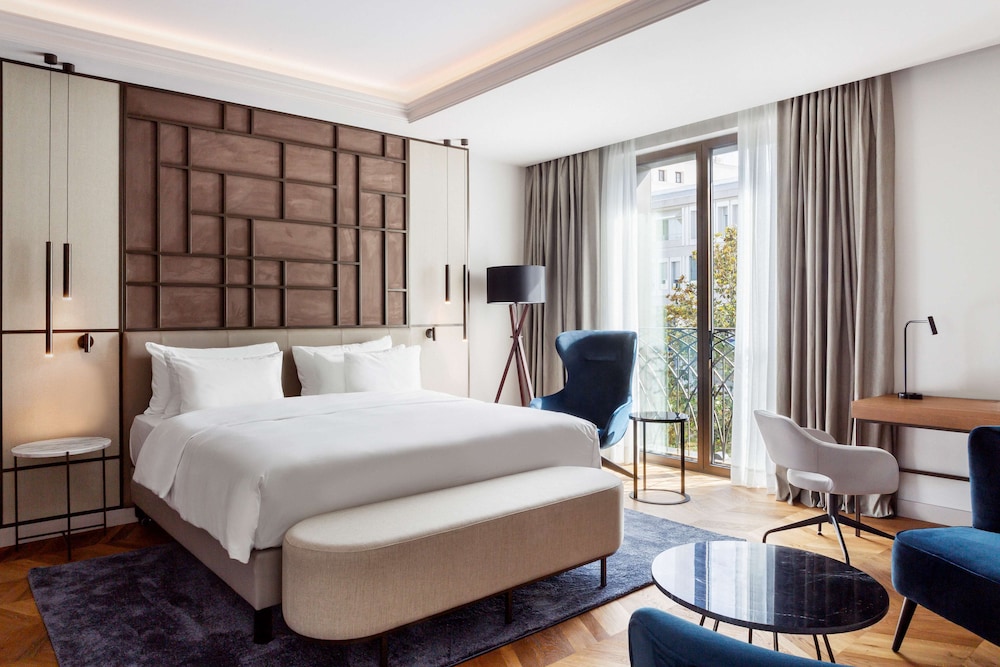 جناح جونيور بسريرين منفصلين، Radisson Collection Hotel, Magdalena Plaza Sevilla 3/3