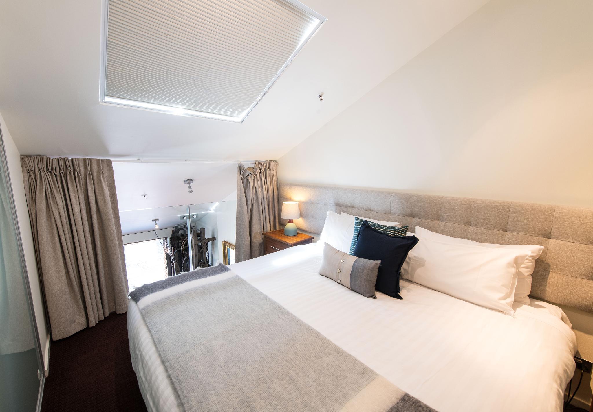 2 Bedrooms, Loft, Xl