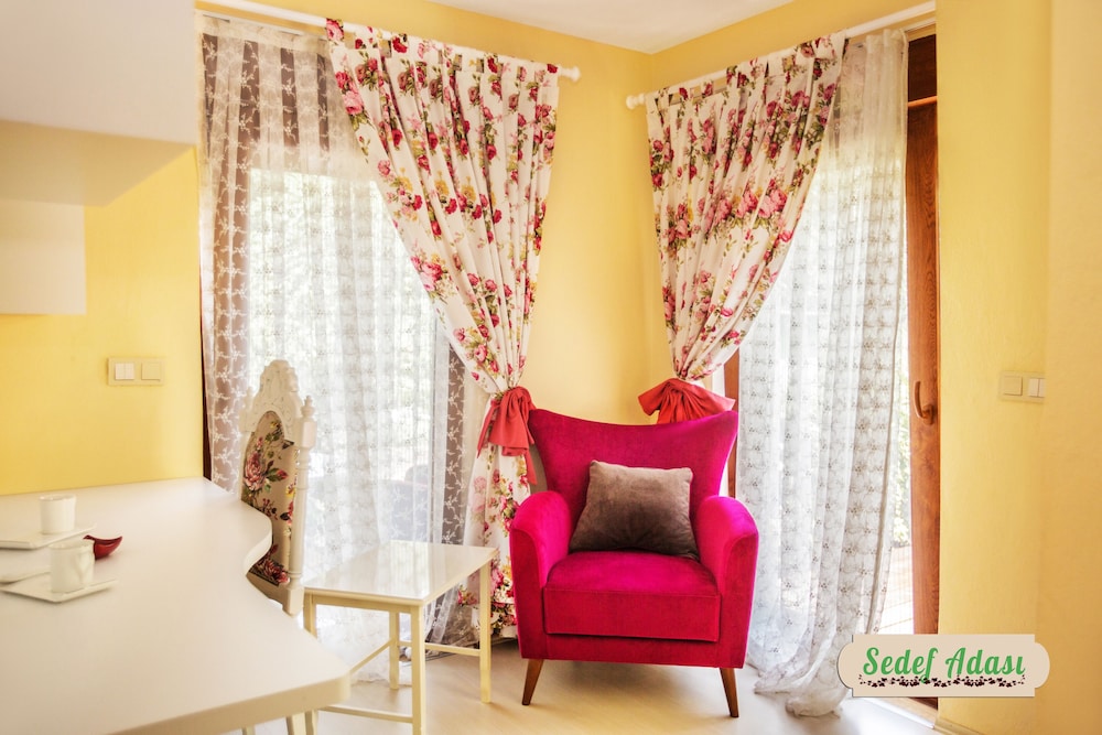 Zumrut Cirali Butik Otel 24/35