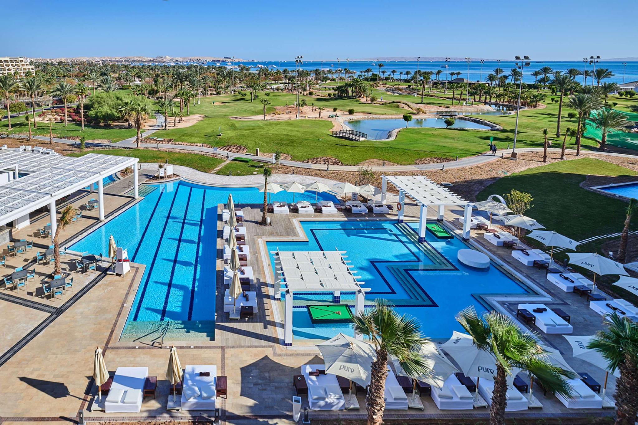 Suite, Pool Access