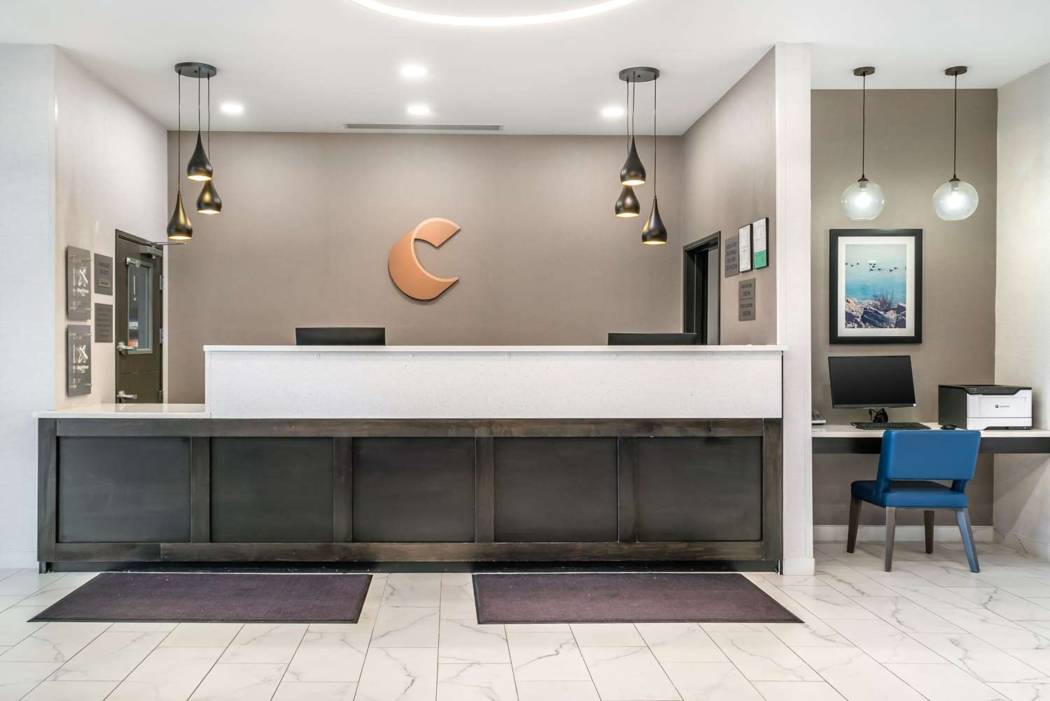 Comfort Inn & Suites Adrian 6/28
