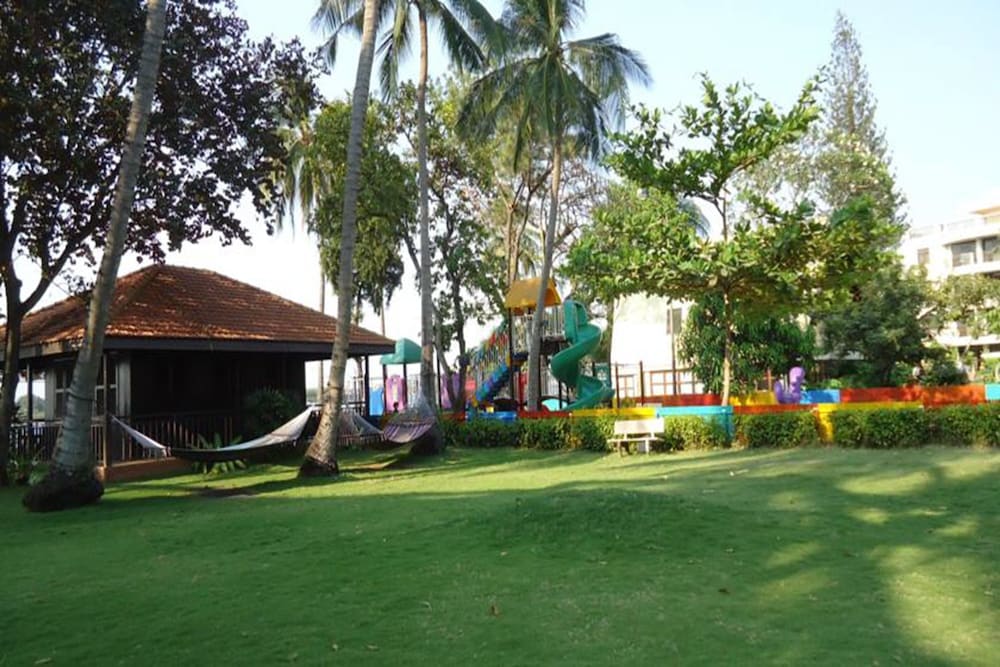 Riverside Serviced Apartments 54/72