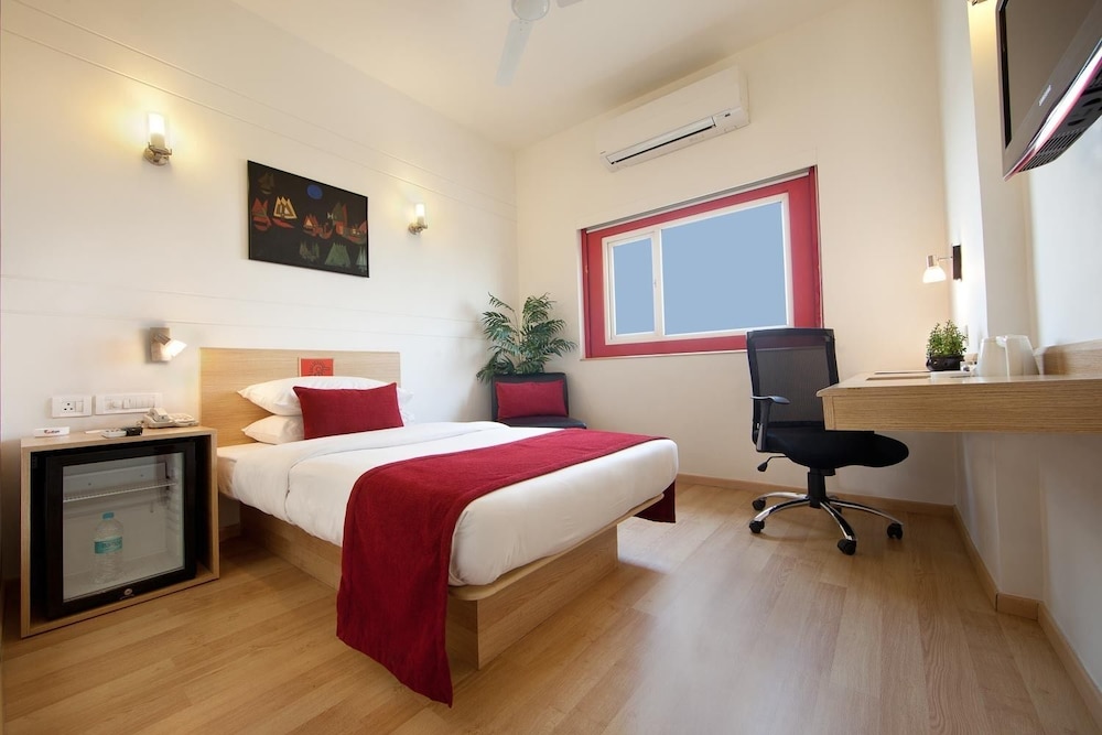 Red Fox Hotel East Delhi 19/59