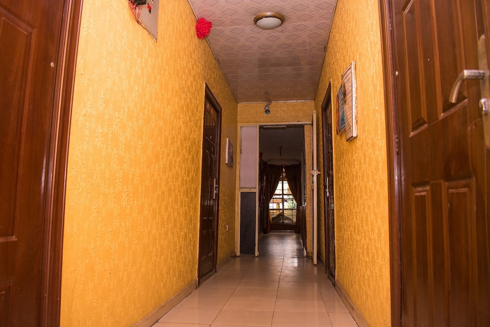 Goldlux Hotel 写真4