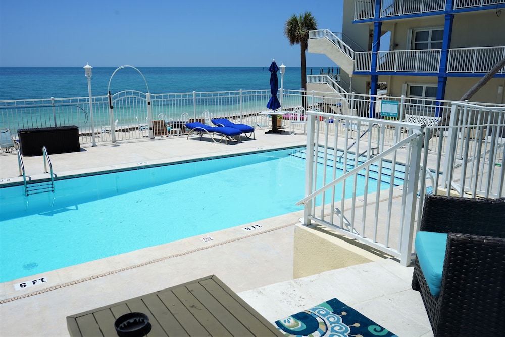 Glunz Ocean Beach Hotel and Resort 43/73