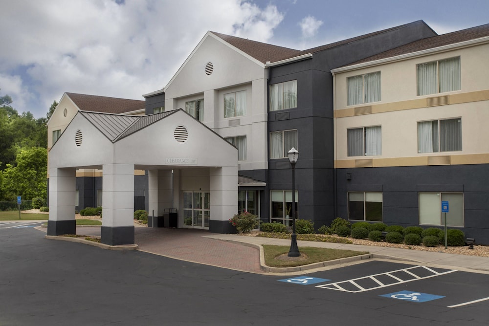 Spark by Hilton Macon North, GA 47/53