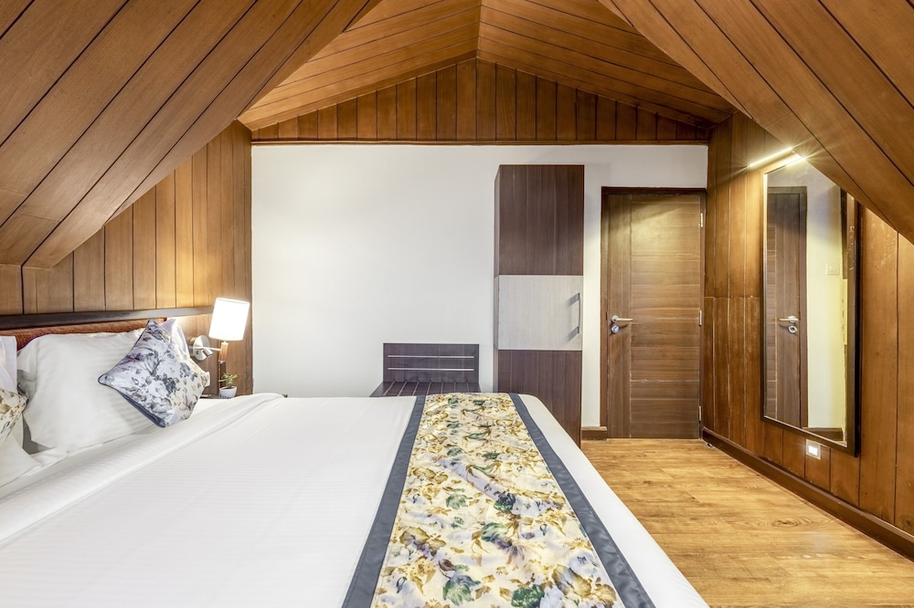 2 BEDROOMS, FAMILY SUITE, VALLEY VIEW, BALCONY