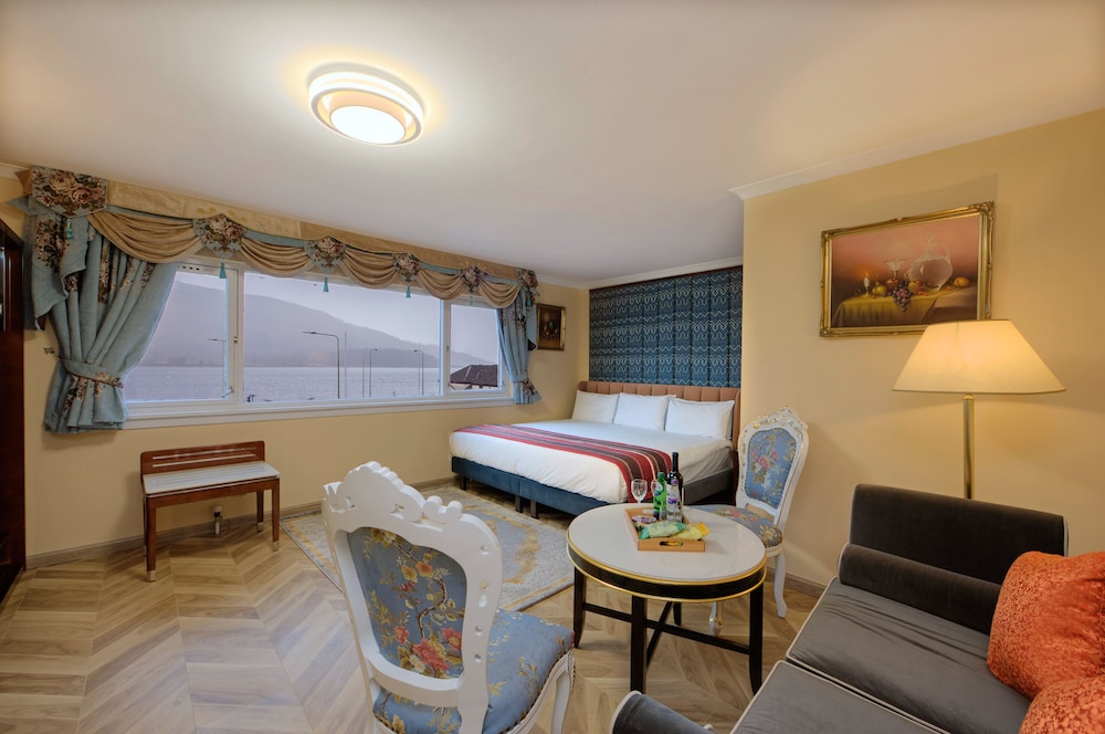Muthu Fort William Hotel 56/64