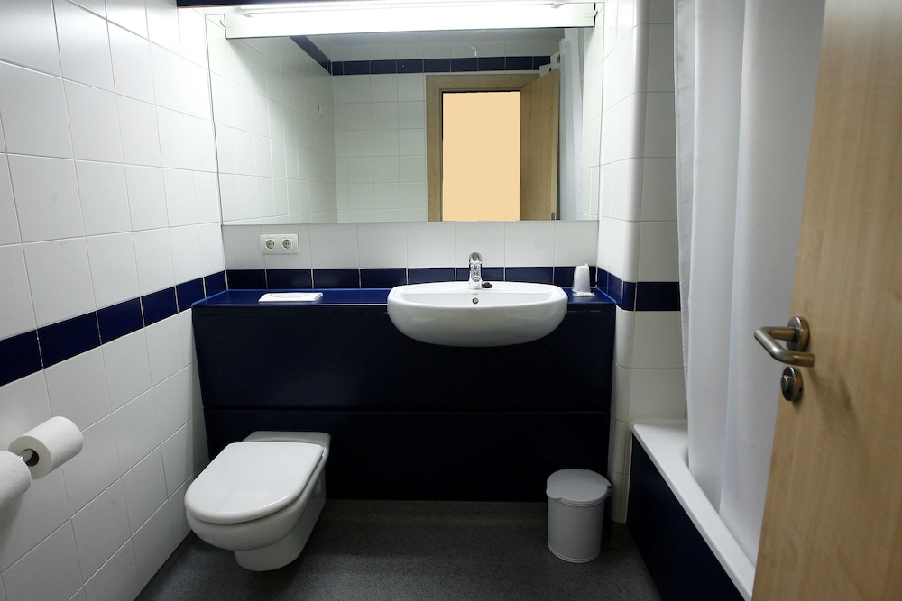 Travelodge Torrelaguna 34/34