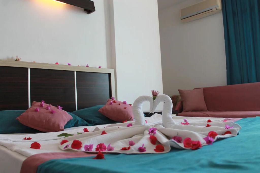Semt Luna Beach Hotel 27/45