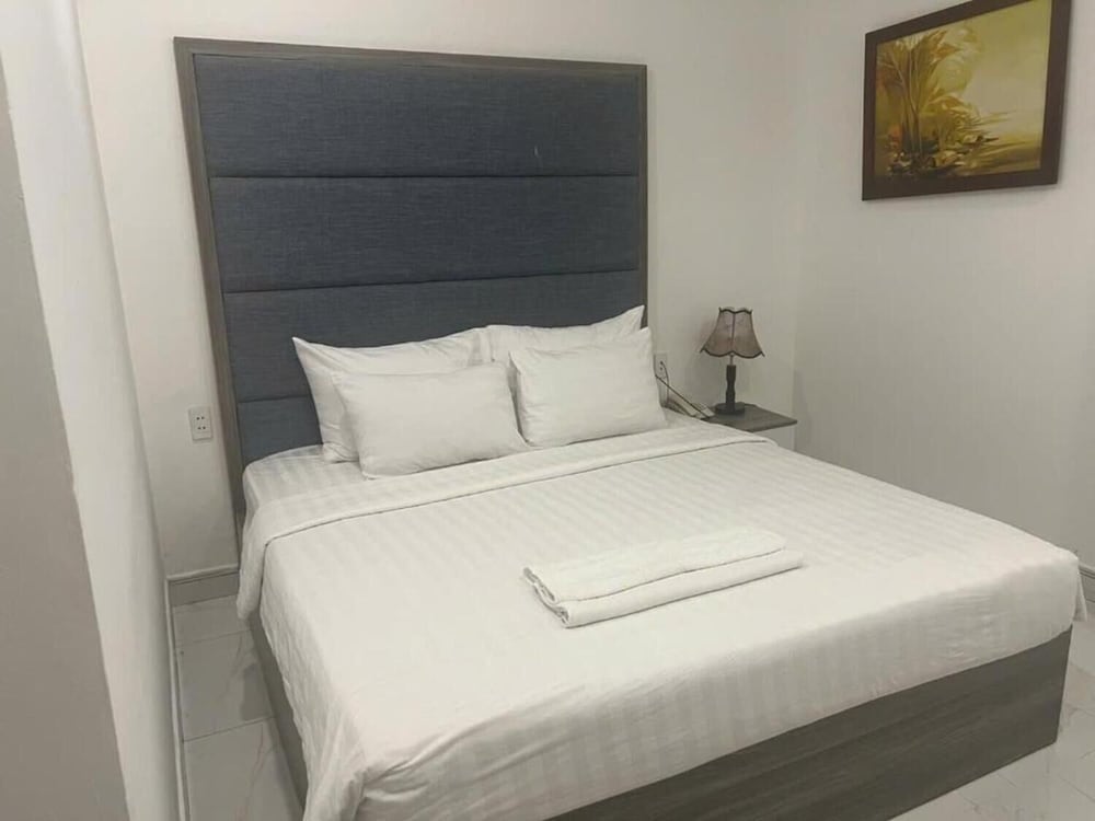 غرفة قياسية بسرير كوين، White Diamond Hotel - Airport 2/4
