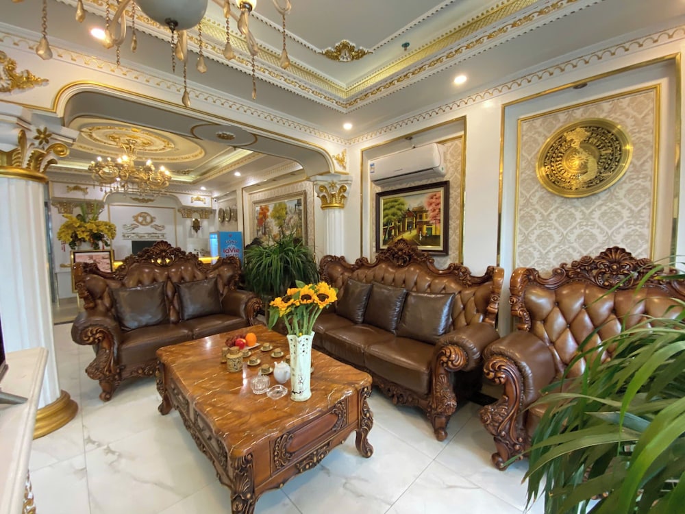 Nam Cuong X Hotel 33/50