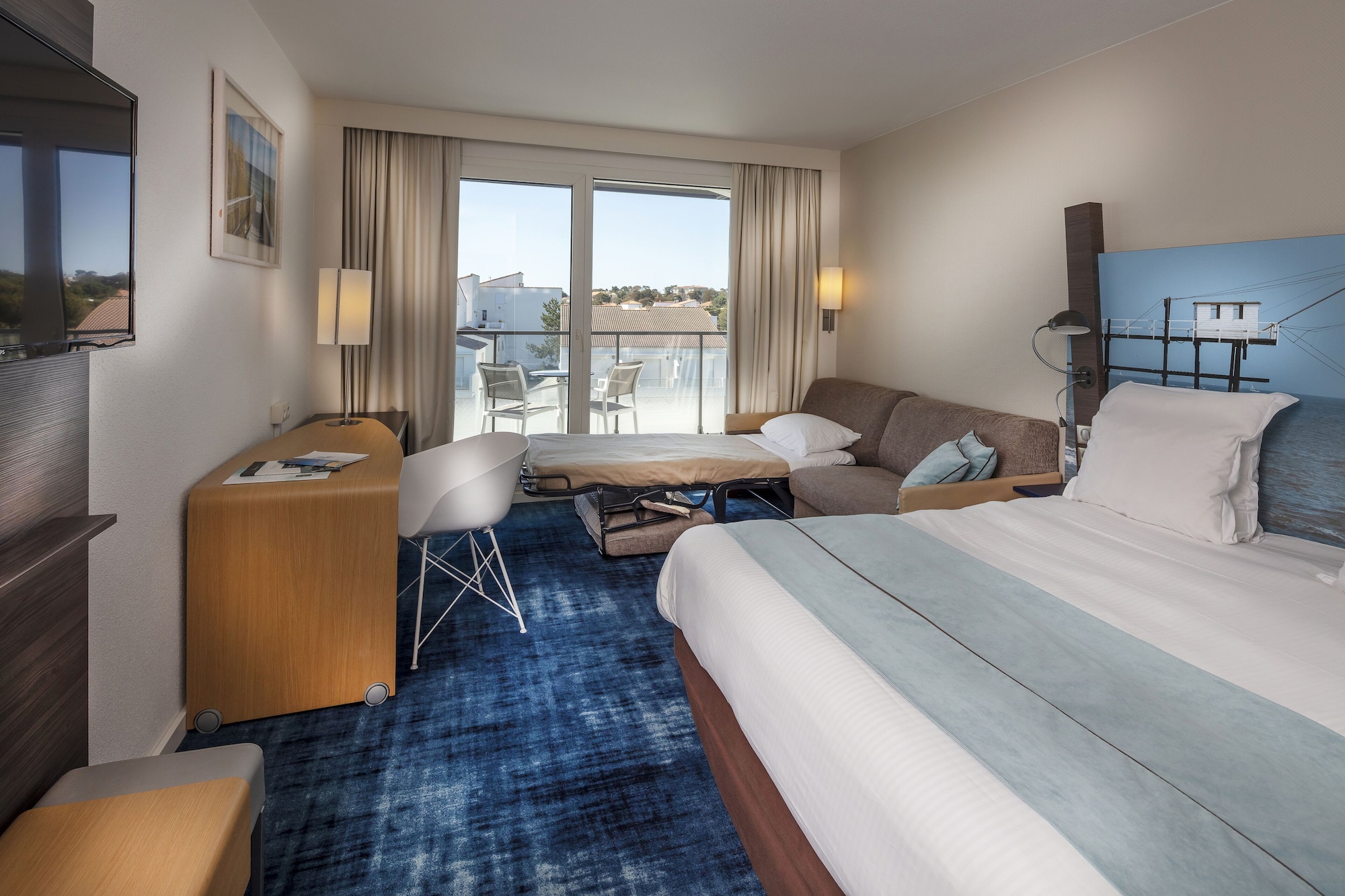 Family, Double Bed, Partial Sea View, Sofa, Balcony