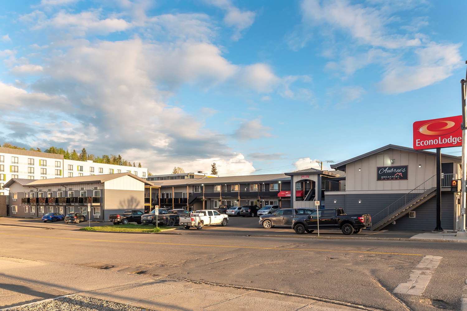 Econo Lodge Prince George City Centre 13/16