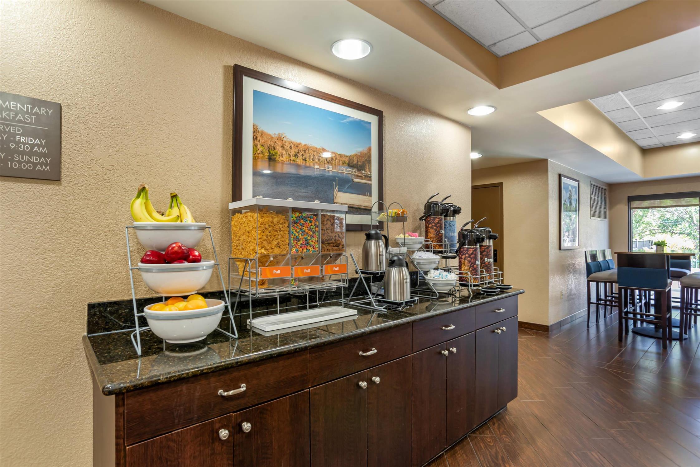 Comfort Suites Tallahassee Capitol - University Area 31/52