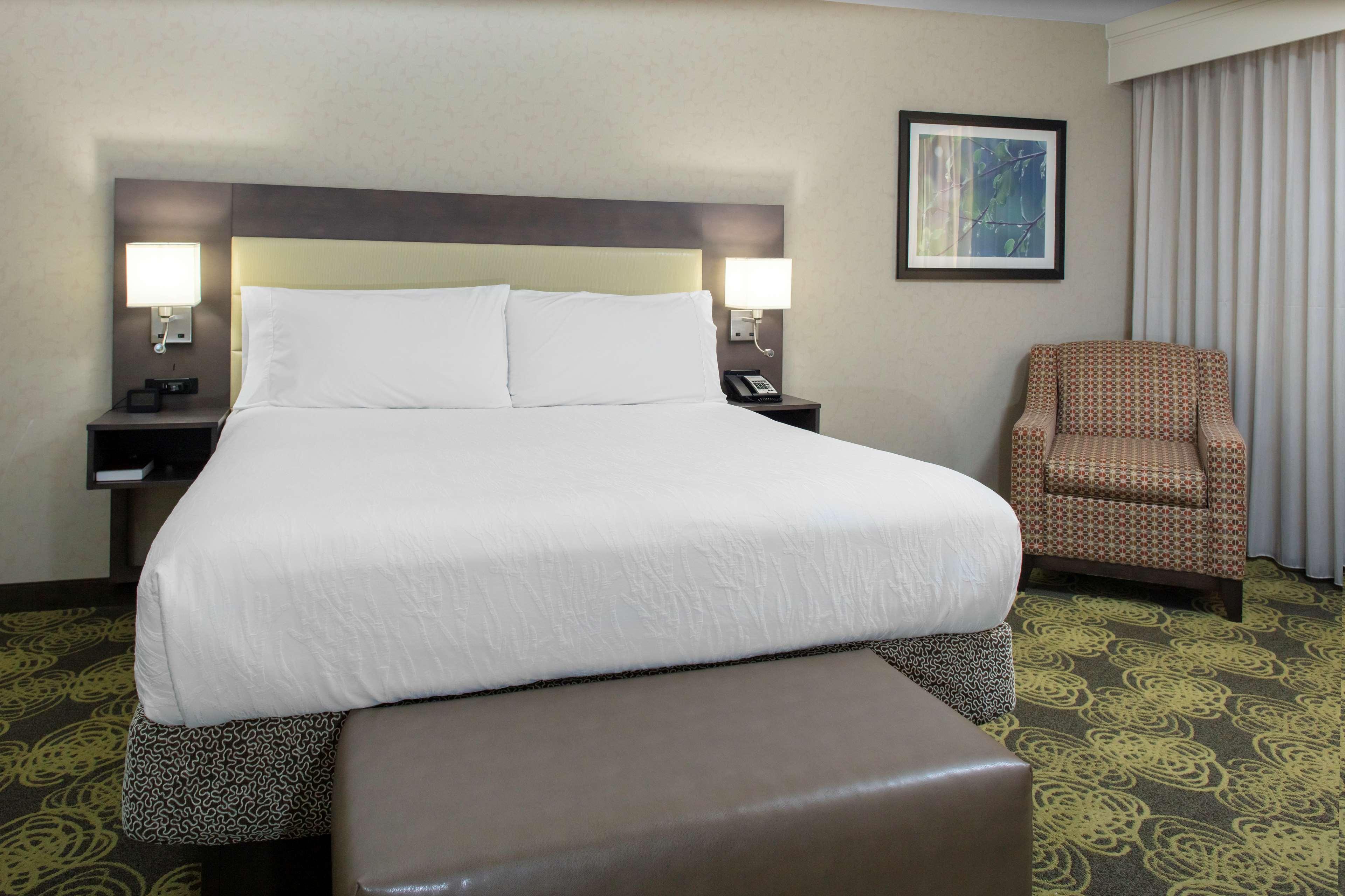 1 Bedroom, Garden, Suite, King Bed, 1.5 Bathrooms, Balcony, Bathtub