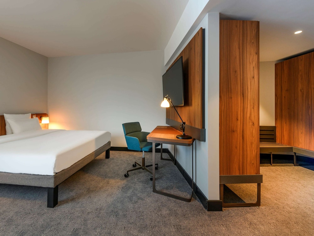 Novotel Regensburg Zentrum 11/69