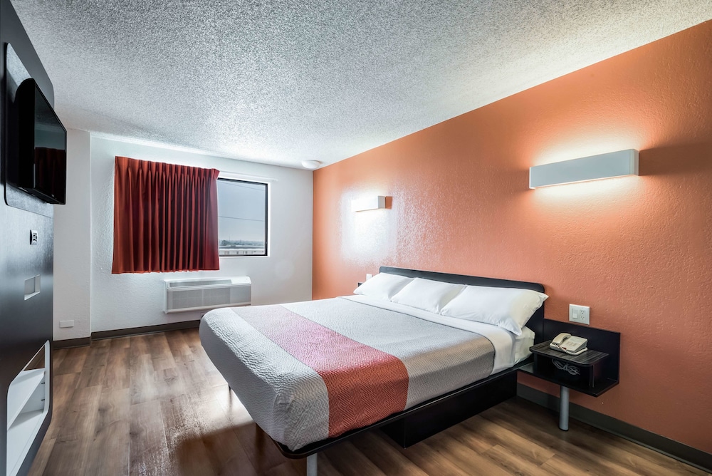 Motel6 Los Angeles, CA - Los Angeles - LAX 18/59