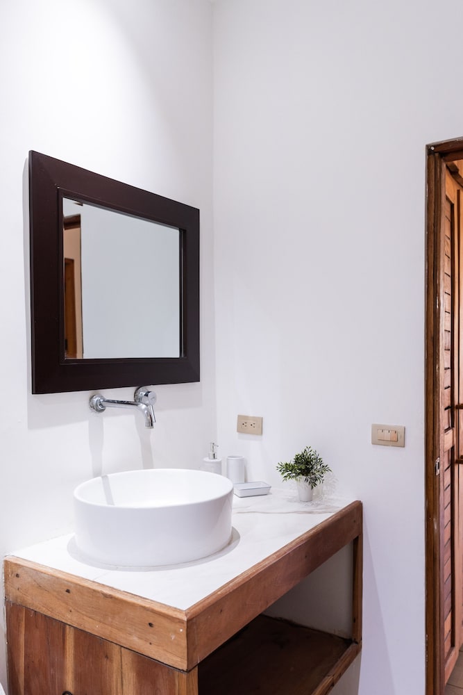 Nautilus Boutique Hotel 47/50