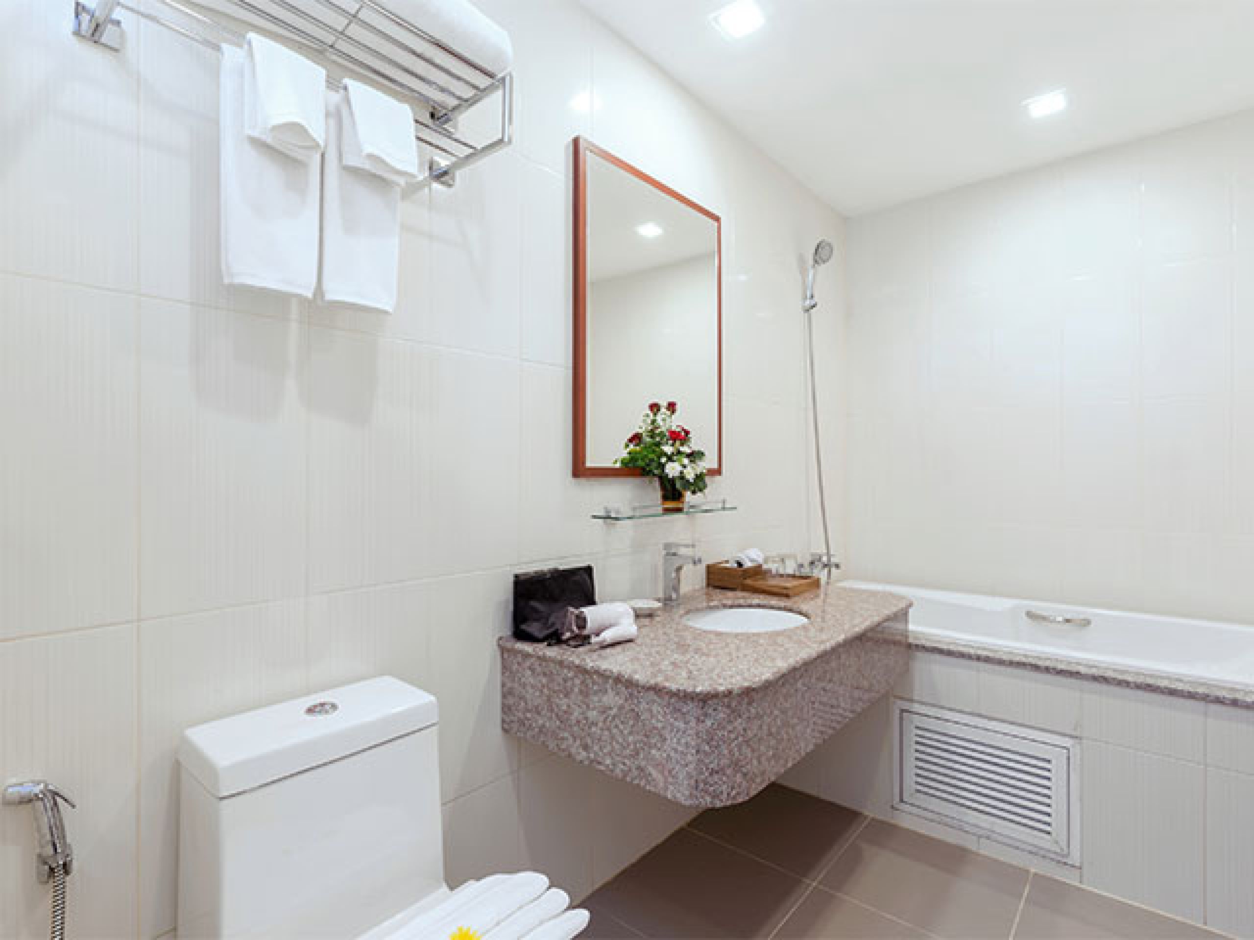 جناح جونيور بغرفتي نوم، Elite Suites Patong 6/8