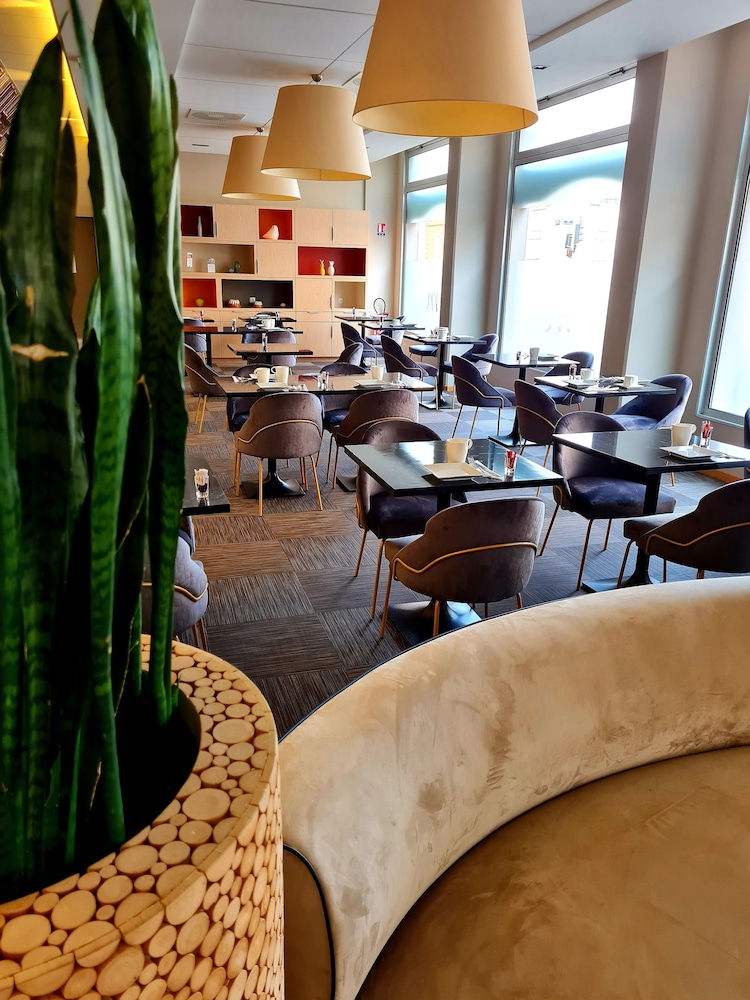Mercure Colmar Centre Unterlinden Hotel 57/73