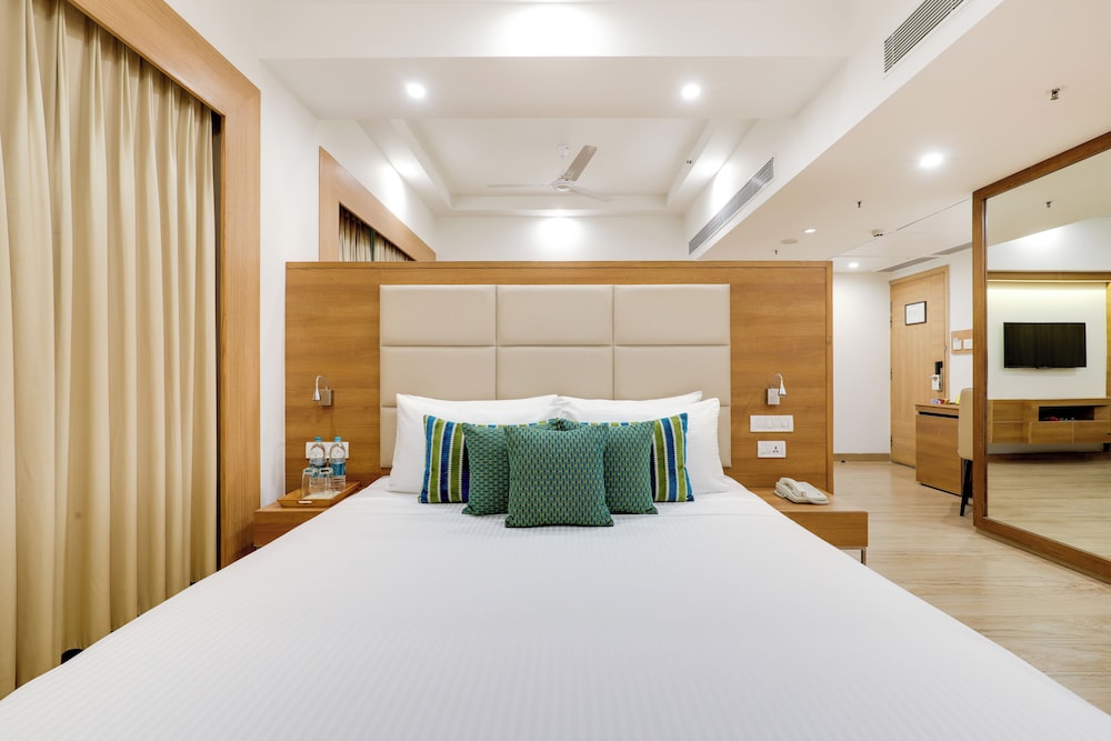 LEMON TREE HOTEL, SECTOR 60, GURUGRAM 29/65