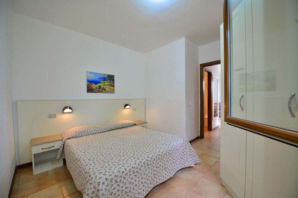 Campeggio Bella Italia 10/50