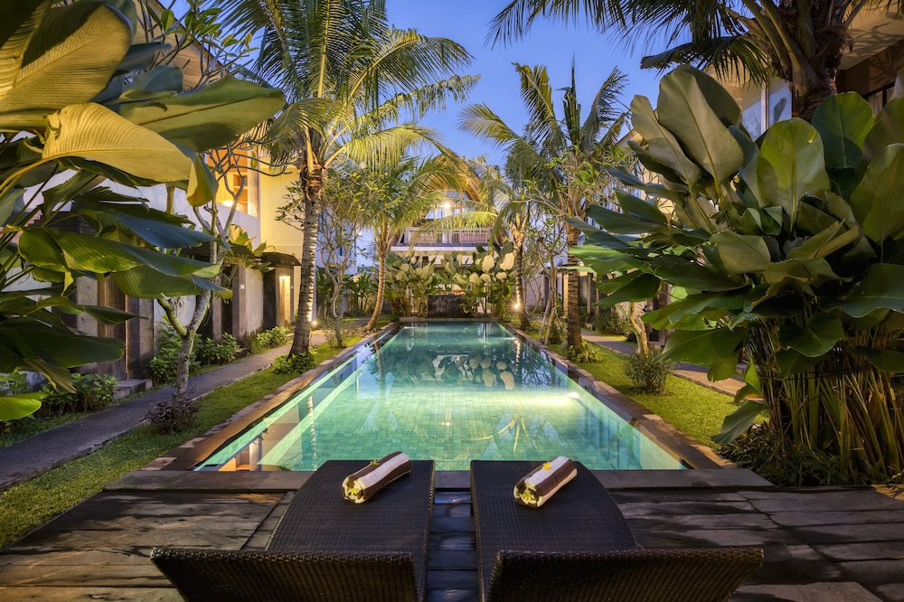 Sunrise Suite Kerobokan 43/50