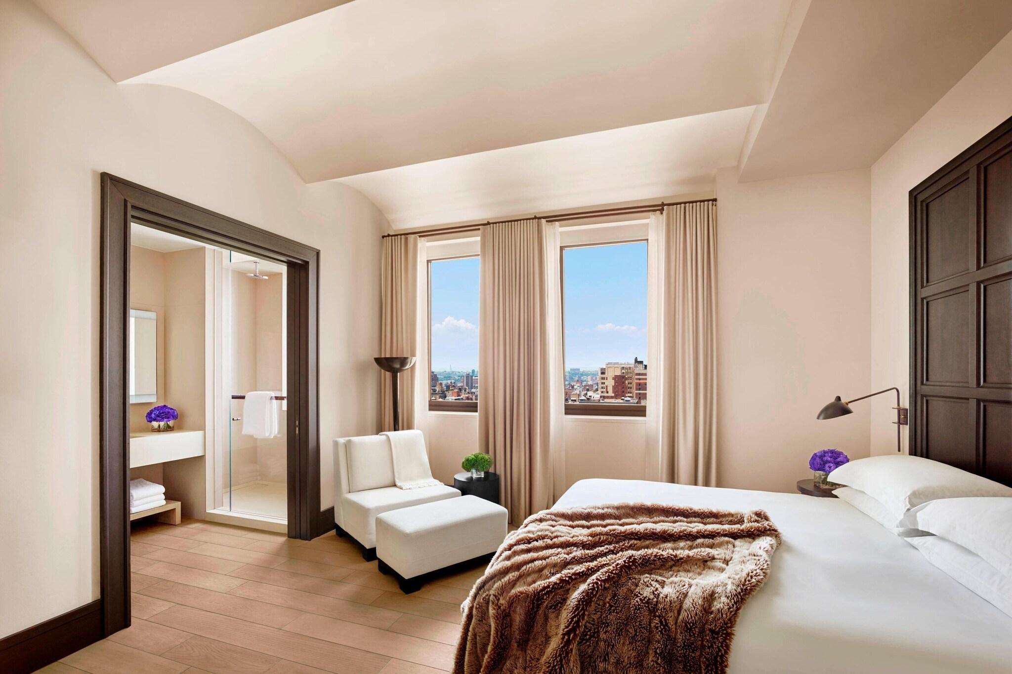 Deluxe, Double Bed, with View