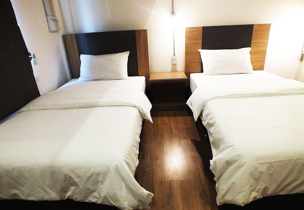 09 Hostel 23/49