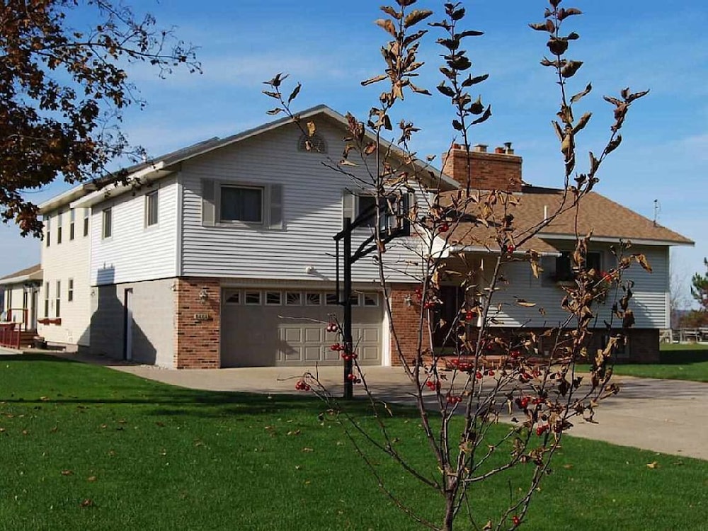 Pictured Rocks Bed and Breakfast 54/61