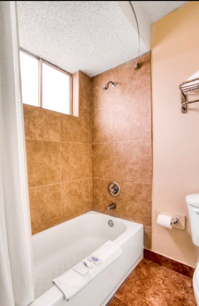 Hotel Alexandria LA - Hwy 165 46/46