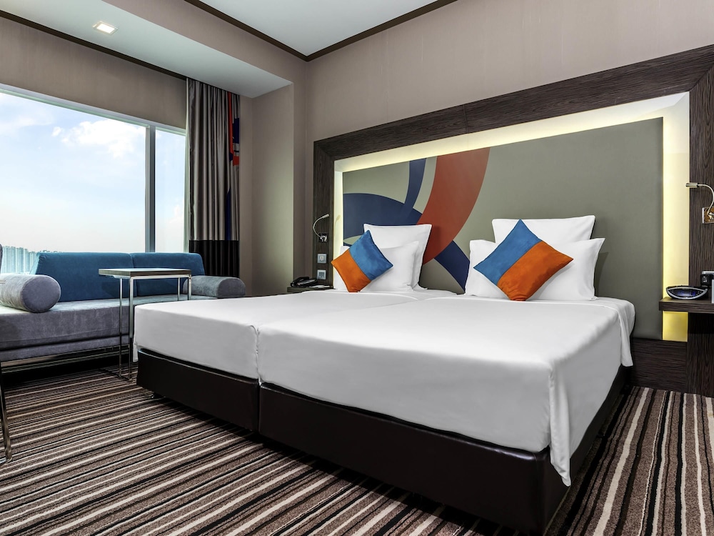 EXECUTIVE, DOUBLE BED