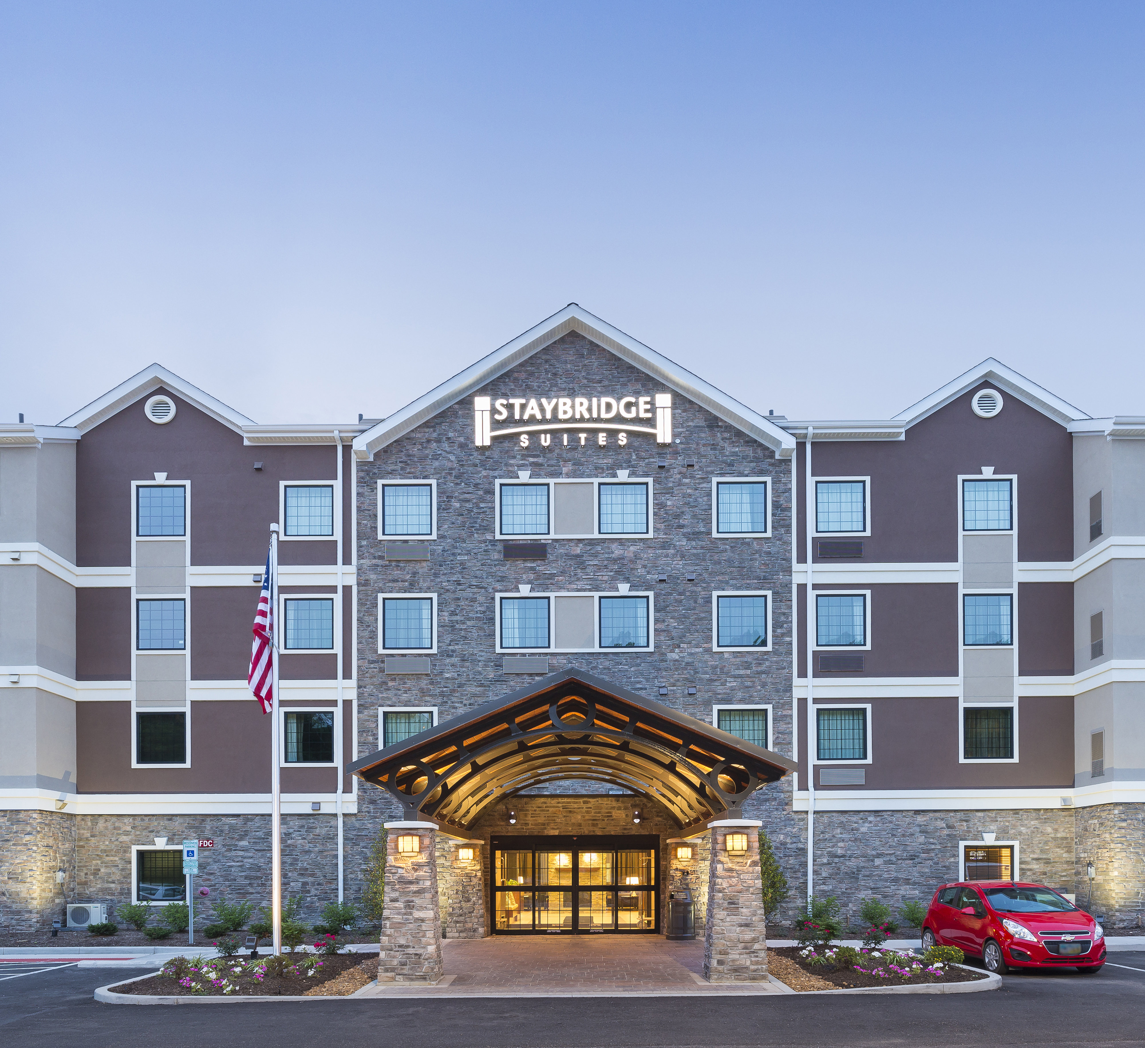 STAYBRIDGE SUITES CANTON 1/17