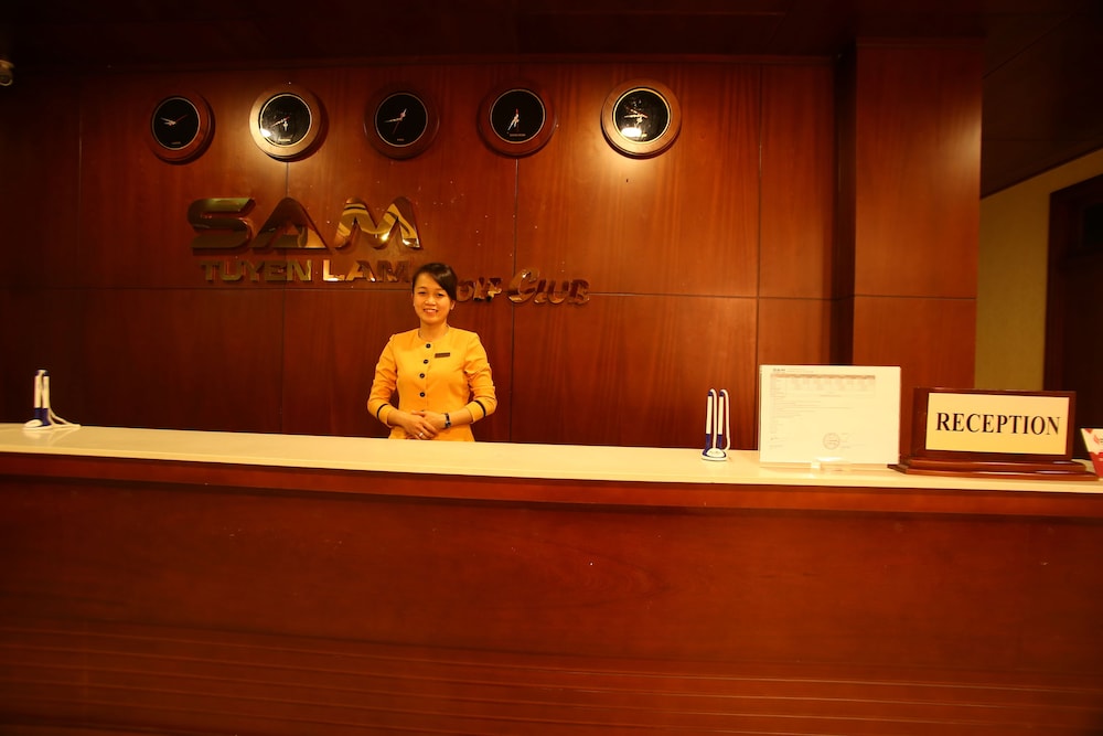 Sacom Resort 8/74