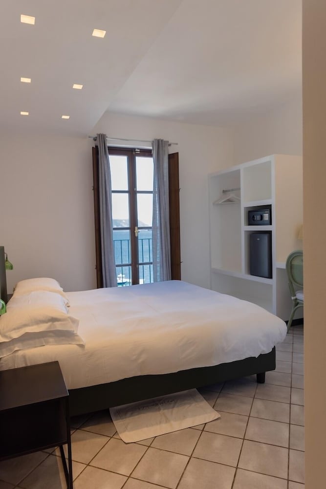 Hotel Paradiso 17/51