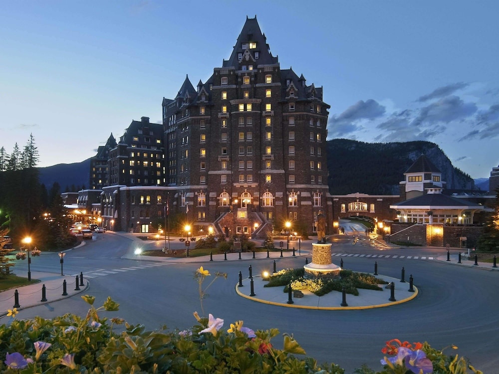 Fairmont Banff Springs 1/50