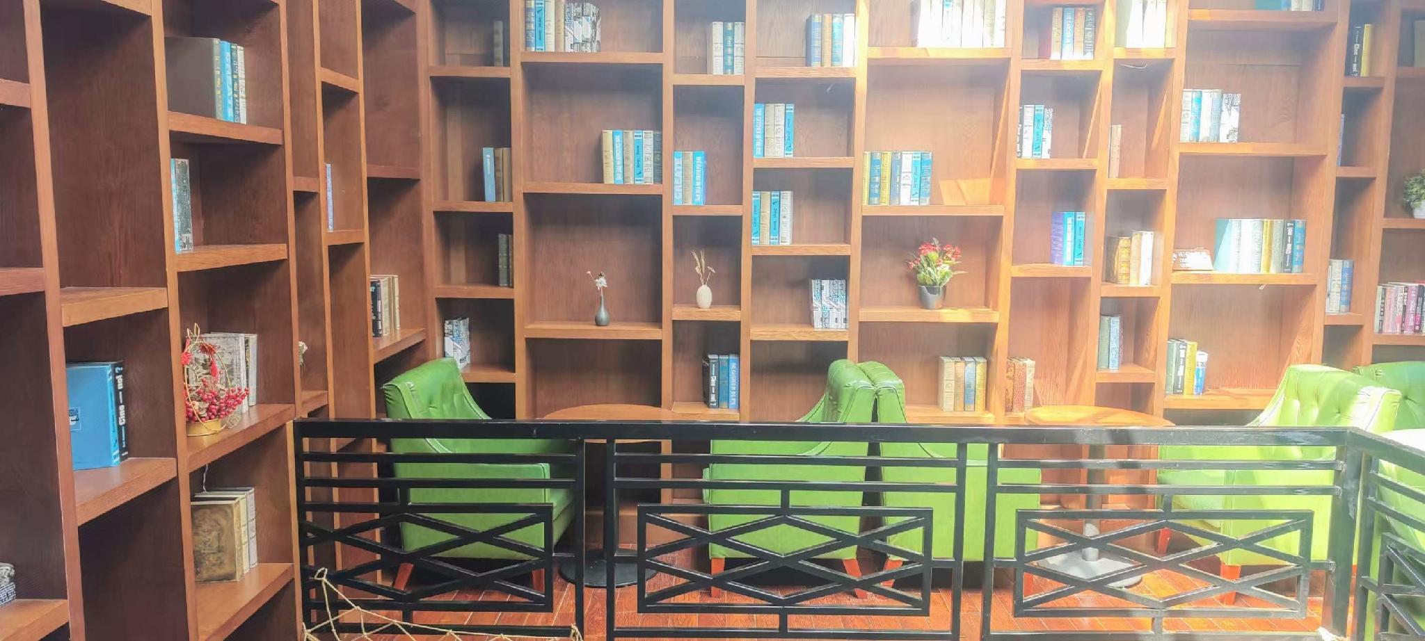 James Joyce Coffetel (Beijing Tiananmen Zhushikou Subway Station Branch) 4/50