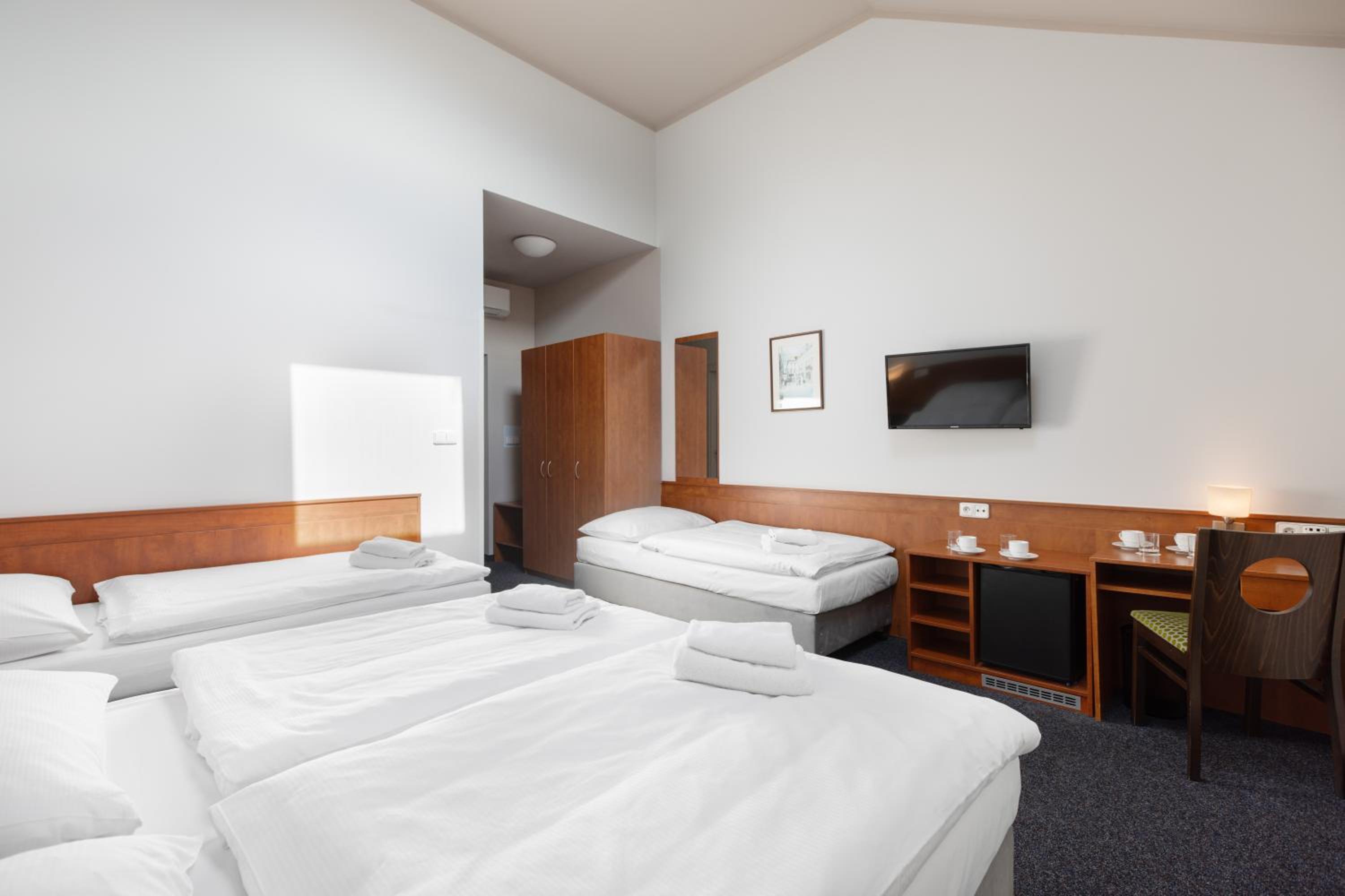 Room, Quadruple, Beranek Hotel 3/9