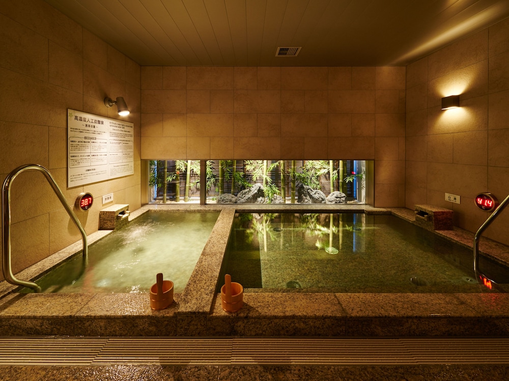 Super Hotel Premier Akasaka 37/47